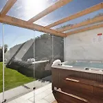 Mila Piscina E Jacuzzi Villa