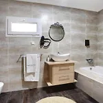 Villa Mila Piscina E Jacuzzi Salir de Matos