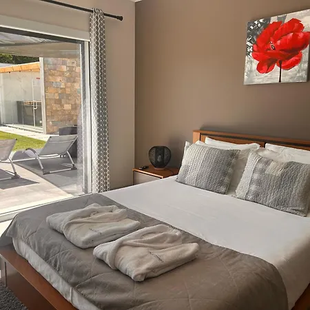 Mila Piscina E Jacuzzi Villa Salir de Matos